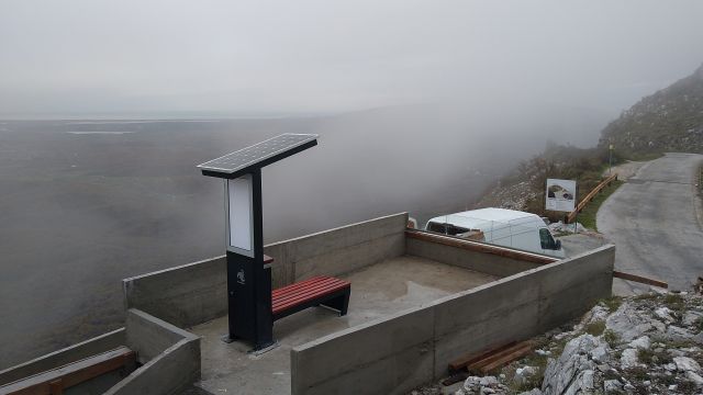 PetroSOLAR – pametne klupe na SOLARNU energiju krase nove vidikovce u Crnoj Gori / Ulcinj